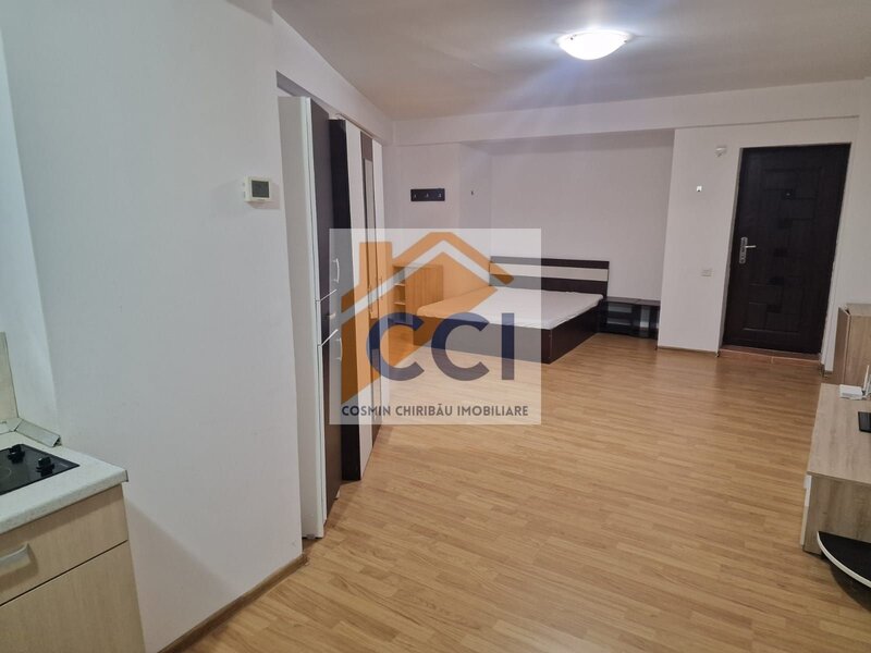 Bacau, str. Stadionului 1 Garsoniera open-space de inchiriat,