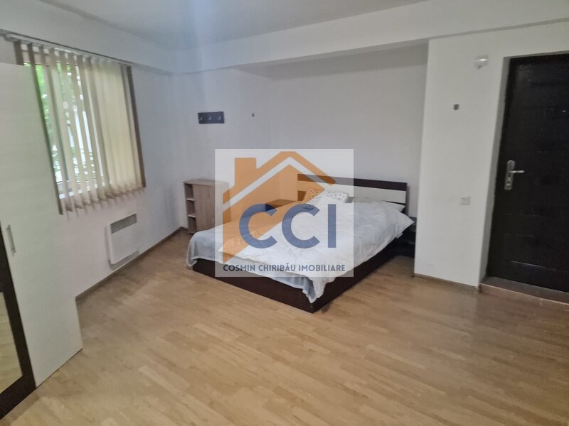 Bacau, str. Stadionului 1 Garsoniera open-space de inchiriat,