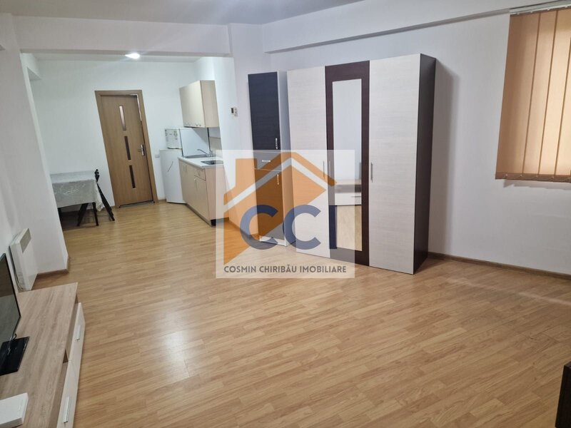 Bacau, str. Stadionului 1 Garsoniera open-space de inchiriat,