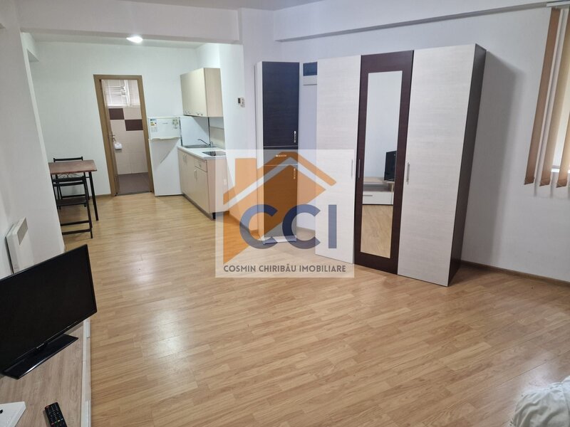 Bacau, str. Stadionului 1 Garsoniera open-space de inchiriat,